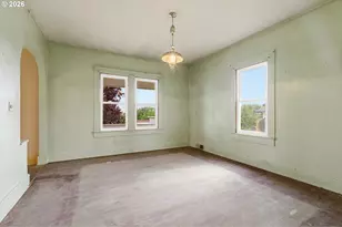 826 E 15th St, The Dalles, OR 97058 - Photo 9