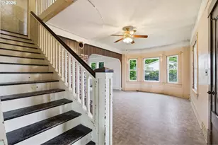 826 E 15th St, The Dalles, OR 97058 - Photo 5