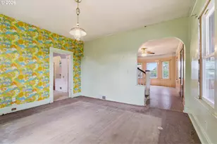 826 E 15th St, The Dalles, OR 97058 - Photo 7