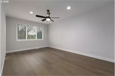 15225 SE Towers Ter, Milwaukie, OR 97267 - Photo 13