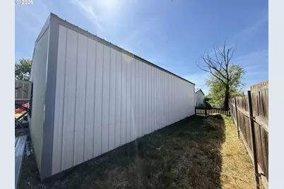 140 NW Oregon Ave, Irrigon, OR 97844 - Photo 3