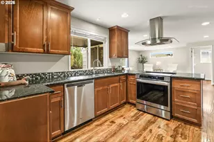 20420 SW Deline St, Beaverton, OR 97078 - Photo 13