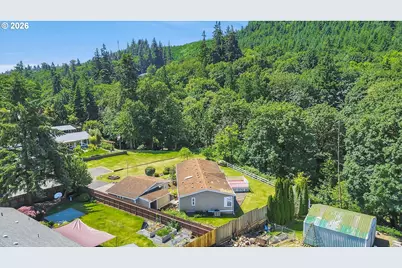 700 Pacific St, Columbia City, OR 97018 - Photo 21