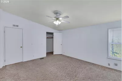 700 Pacific St, Columbia City, OR 97018 - Photo 9