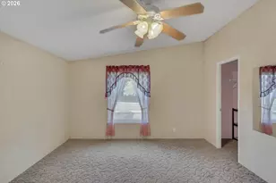 700 Pacific St, Columbia City, OR 97018 - Photo 13