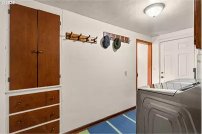 886 Polk St, Eugene, OR 97402 - Photo 19