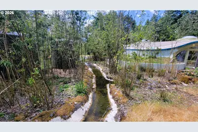 86131 Cherokee Dr, Eugene, OR 97402 - Photo 27