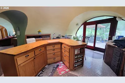 86131 Cherokee Dr, Eugene, OR 97402 - Photo 7