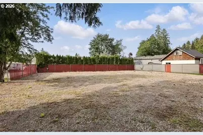 38851 Sandy Heights St, Sandy, OR 97055 - Photo 3