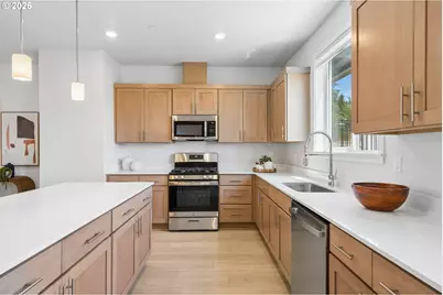 12020 SW 176th Dr, Beaverton, OR 97007 - Photo 11
