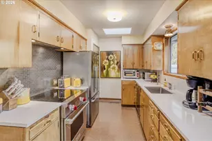 2700 SW Boundary St, Portland, OR 97239 - Photo 9