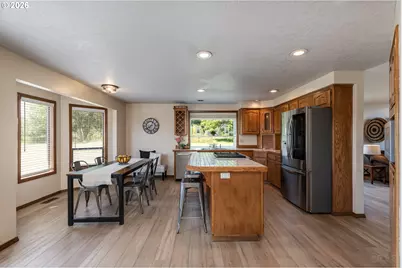 34948 Sykes Rd, Saint Helens, OR 97051 - Photo 7