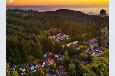 411 Elk Creek Rd, Cannon Beach, OR 97110 - Photo 17