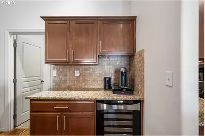 5460 Pinehurst St, Springfield, OR 97478 - Photo 15
