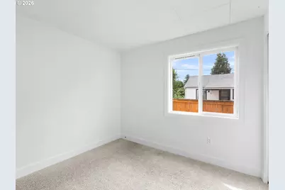 2085 Evergreen Ave NE, Salem, OR 97301 - Photo 11