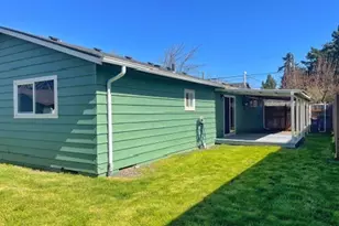 8155 N Haven Ave, Portland, OR 97203 - Photo 31