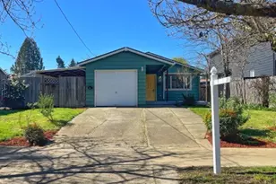 8155 N Haven Ave, Portland, OR 97203 - Photo 3