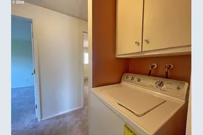 8155 N Haven Ave, Portland, OR 97203 - Photo 23