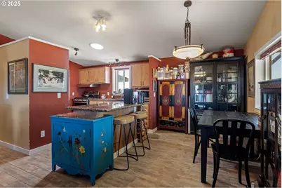 12510 SW Geneva Rd, Culver, OR 97734 - Photo 11