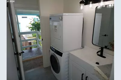 16745 SE Division St #298, Portland, OR 97236 - Photo 17