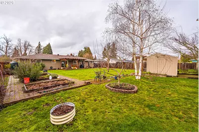 421 Woodlane Dr, Springfield, OR 97477 - Photo 23