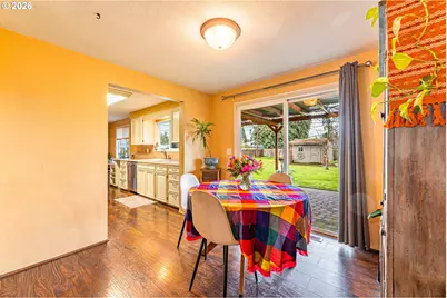 421 Woodlane Dr, Springfield, OR 97477 - Photo 7