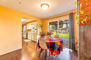 421 Woodlane Dr, Springfield, OR 97477 - Photo 7