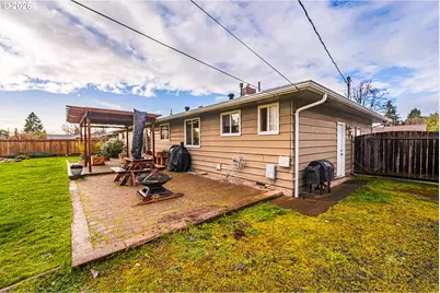 421 Woodlane Dr, Springfield, OR 97477 - Photo 27