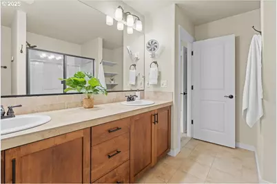 517 SW 199th Ave, Beaverton, OR 97006 - Photo 27