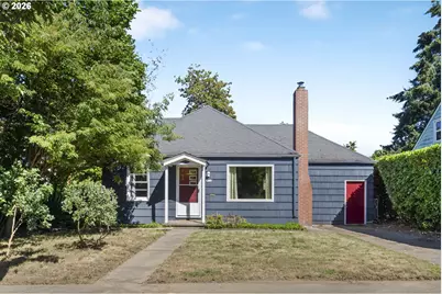 9556 N Tioga Ave, Portland, OR 97203 - Photo 1