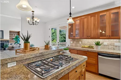 5101 NW Paradise Dr, Forest Grove, OR 97116 - Photo 11