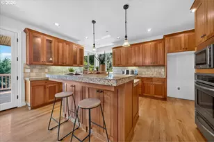 5101 NW Paradise Dr, Forest Grove, OR 97116 - Photo 9