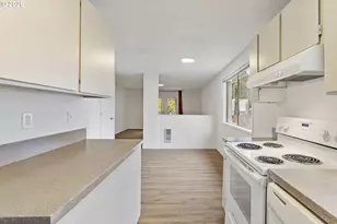 5620 NE Killingsworth St, Portland, OR 97218 - Photo 7