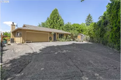 1814 Redwood Ct, Forest Grove, OR 97116 - Photo 3