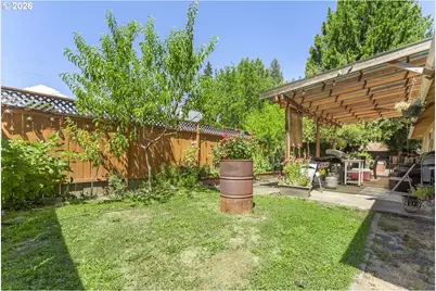 1814 Redwood Ct, Forest Grove, OR 97116 - Photo 27