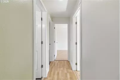 1450 W Quinalt St, Springfield, OR 97477 - Photo 11