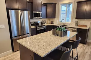 817 E Autumn Ave, Hermiston, OR 97838 - Photo 9
