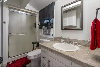 443 Suncrest Ave, Salem, OR 97304 - Photo 25