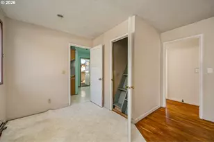 929 18th St, Springfield, OR 97477 - Photo 7