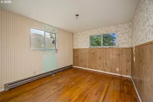 929 18th St, Springfield, OR 97477 - Photo 11