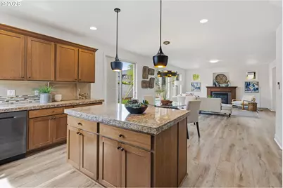 19319 Dogwood Ct, Lake Oswego, OR 97035 - Photo 23