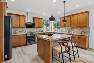 19319 Dogwood Ct, Lake Oswego, OR 97035 - Photo 19