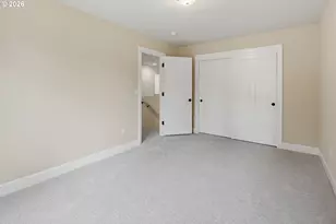 19319 Dogwood Ct, Lake Oswego, OR 97035 - Photo 33