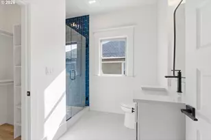 2945 NE 57th Ave, Portland, OR 97213 - Photo 25