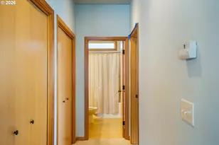 2030 Lakeland Way, Eugene, OR 97408 - Photo 13