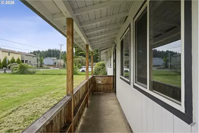 302 Insel Rd, Woodland, WA 98674 - Photo 5