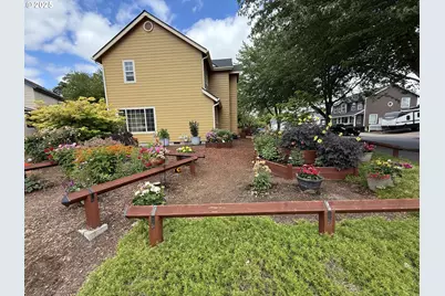 110 Calumet Ave, Eugene, OR 97404 - Photo 3