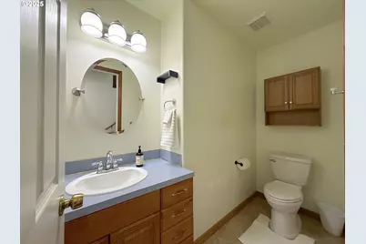 110 Calumet Ave, Eugene, OR 97404 - Photo 17