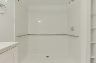 9837 NE Irving St, Portland, OR 97220 - Photo 11