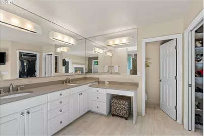 9930 SW Lumbee Ln, Tualatin, OR 97062 - Photo 31